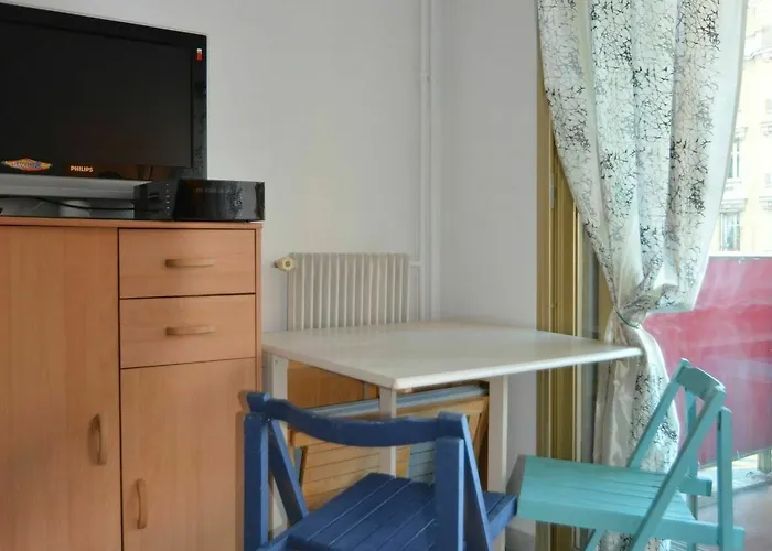 Studio Apartment